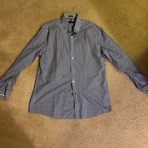 Tommy Hilfiger Men’s Large Dress Shirt